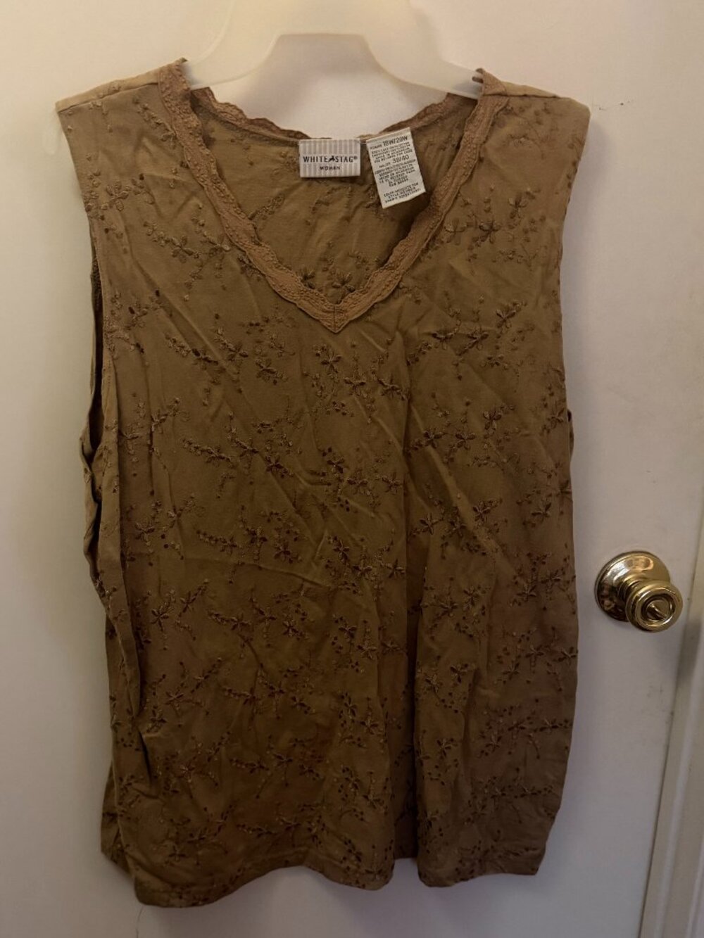 White Stag V Neck Floral Embroidery Tank Top Mesquite Tan W 20W